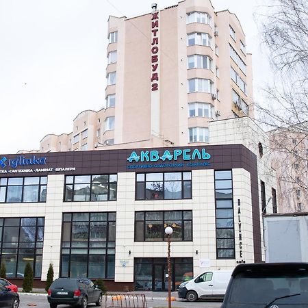 Новобудова рн авторинку, тц Адреналін сіті Луцк Экстерьер фото