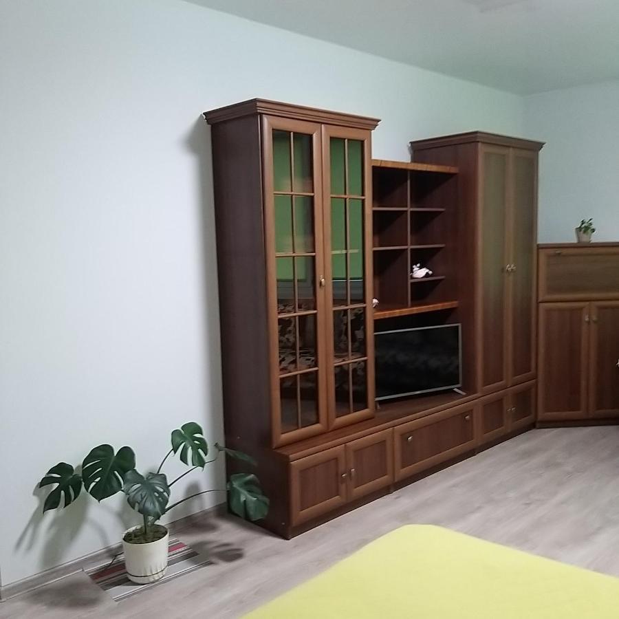 Новобудова рн авторинку, тц Адреналін сіті Луцк Экстерьер фото